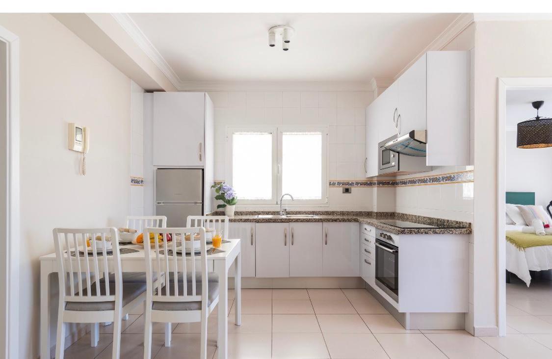 Amarre Palm Apartment ปวยร์โต เด มอแกน ภายนอก รูปภาพ