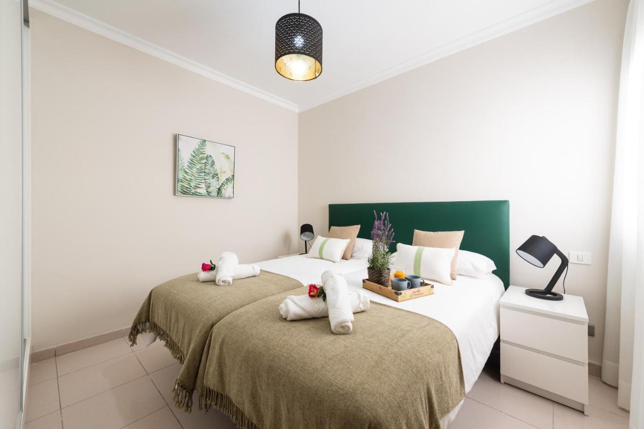 Amarre Palm Apartment ปวยร์โต เด มอแกน ภายนอก รูปภาพ